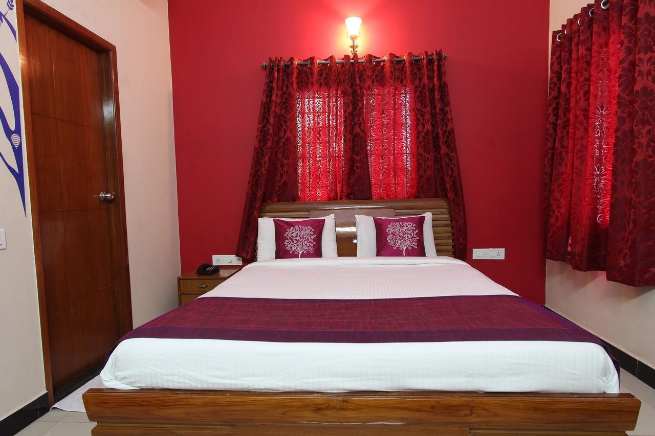 Oyo 2916 Apartment Queens Castle Bangalore Buitenkant foto